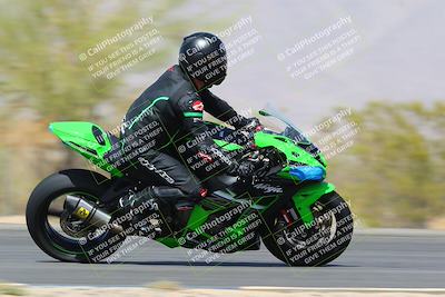 media/Mar-28-2022-Superbike Trackdays (Mon) [[b8603d0f67]]/Open Track Time/Turn 3 Inside/